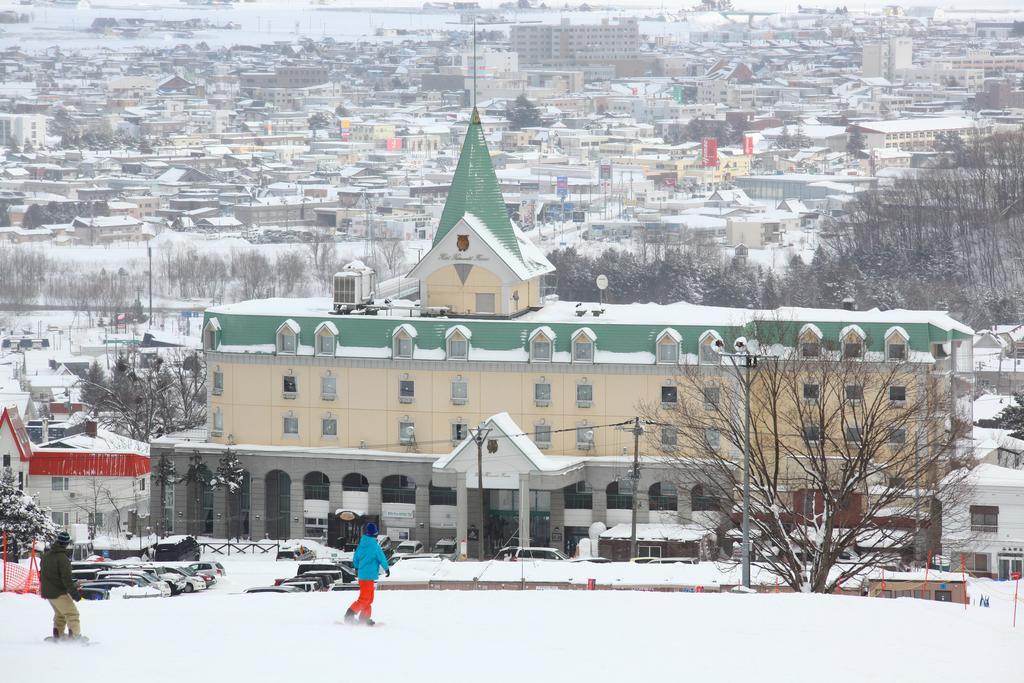 Hotel Naturwald Furano Exterior photo