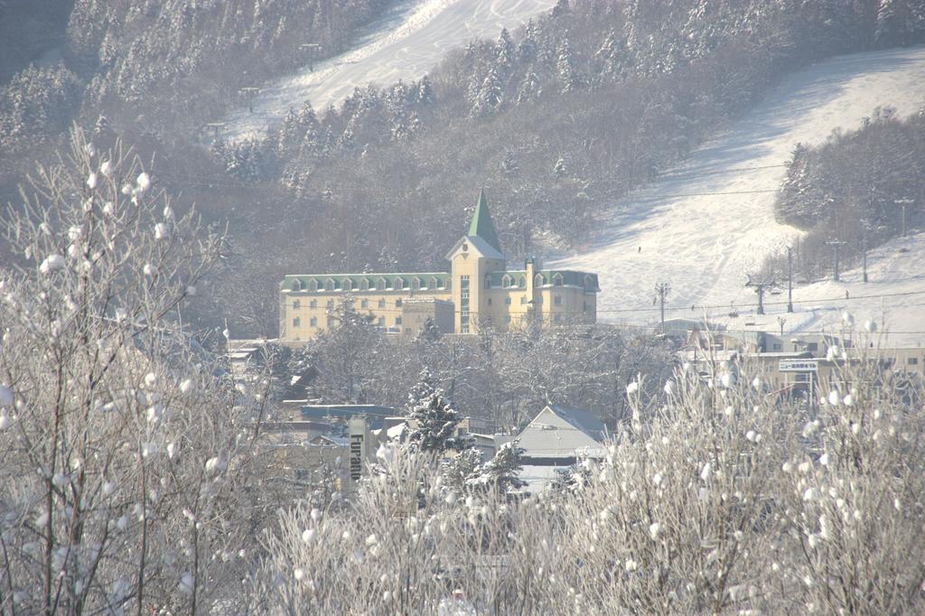 Hotel Naturwald Furano Exterior photo